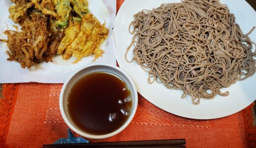 新玉ねぎ消費！！新玉ねぎのかき揚げと天ぷら3種の天ぷら蕎麦